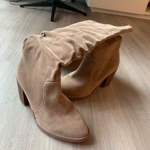 **SOLD**Knee High Boots/Heels